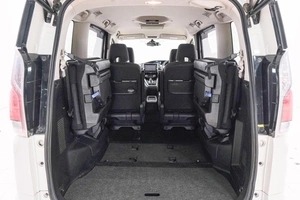 Минивэн Nissan Serena 2018 года, 1849000 рублей, Красноярск