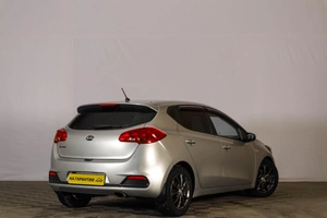 Хетчбэк Kia Ceed 2014 года, 919000 рублей, Тюмень