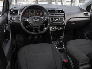 Седан Volkswagen Polo 2017 года, 880000 рублей, Волгоград