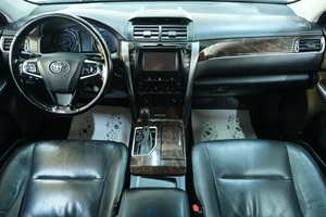 Седан Toyota Camry 2016 года, 1879000 рублей, Омск