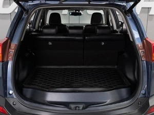 Внедорожник Toyota RAV4 2013 года, 2109000 рублей, Тюмень