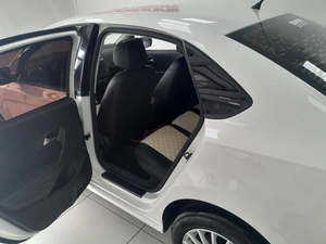 Седан Volkswagen Polo 2011 года, 680000 рублей, Смоленск