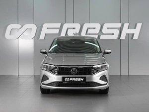 Лифтбек Volkswagen Polo 2021 года, 1769000 рублей, Красный Пахарь