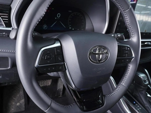 Внедорожник Toyota Highlander 2026 года, 5890000 рублей, Ростов-на-Дону