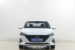 Седан Hyundai Solaris 2021 года, 1659000 рублей, Новокузнецк