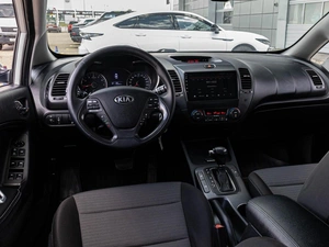 Седан Kia Cerato 2015 года, 1150000 рублей, Краснодар