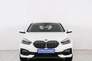 Хетчбэк BMW 1 серия 2021 года, 1749000 рублей, Красноярск
