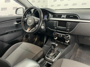 Хетчбэк Kia Rio X-Line 2019 года, 1470000 рублей, Красноярск