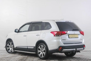 Внедорожник Mitsubishi Outlander 2018 года, 2579000 рублей, Кемерово