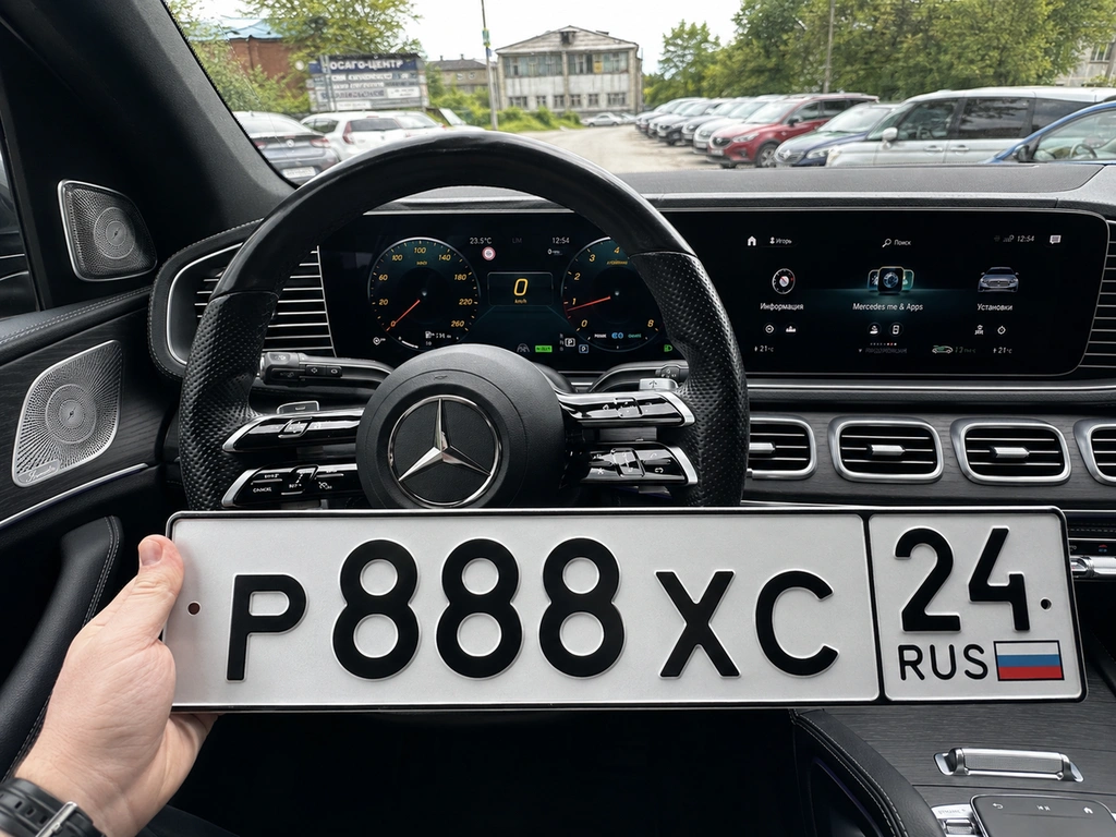 Р 888 ХС 24 435000 рублей, Красноярск
