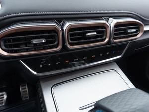 Внедорожник Jetour X70 Plus 2024 года, 2449000 рублей, Саратов