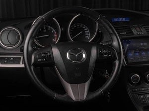 Седан Mazda 3 2012 года, 989000 рублей, Тюмень