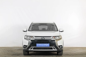 Внедорожник Mitsubishi Outlander 2020 года, 2359000 рублей, Тюмень
