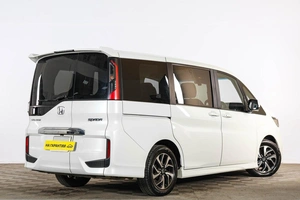 Минивэн Honda Stepwgn 2020 года, 2449000 рублей, Тюмень