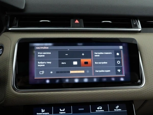 Внедорожник Land Rover Range Rover Velar 2018 года, 3588050 рублей, Москва