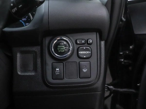 Минивэн Toyota Wish 2010 года, 1119000 рублей, Красноярск