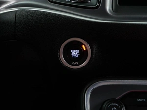 Купе Dodge Challenger 2021 года, 5985900 рублей, Москва