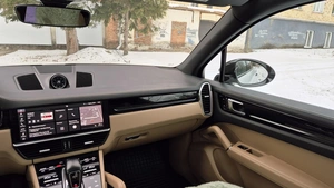 Внедорожник Porsche Cayenne 2018 года, 7450000 рублей, Красноярск