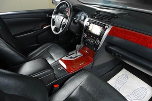 Седан Toyota Camry 2013 года, 1569000 рублей, Тюмень