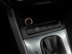 Седан Volkswagen Jetta 2012 года, 969000 рублей, Тюмень