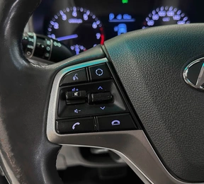 Седан Hyundai Solaris 2017 года, 1347000 рублей, Красноярск