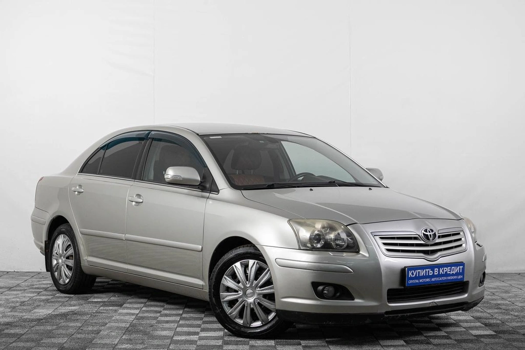 Седан Toyota Avensis 2006 года, 999000 рублей, Кемерово