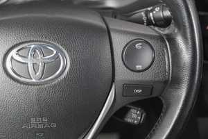 Седан Toyota Corolla 2013 года, 1449000 рублей, Кемерово
