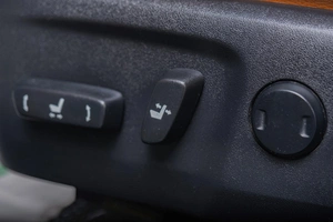 Седан Toyota Camry 2016 года, 2539000 рублей, Томск