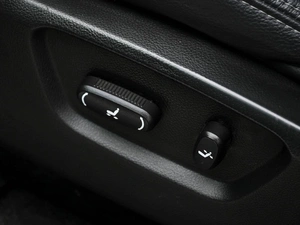 Внедорожник Chevrolet Captiva 2012 года, 1150000 рублей, Волгоград