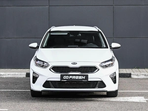 Универсал Kia Ceed 2019 года, 1899000 рублей, Кирилловка