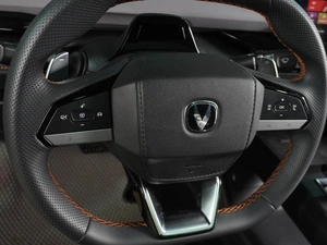 Лифтбек Changan UNI-V 2023 года, 2099000 рублей, Воронеж