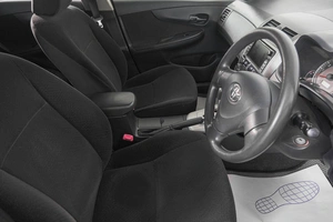 Универсал Toyota Corolla Fielder 2012 года, 949000 рублей, Кемерово