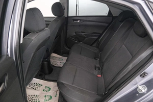 Седан Hyundai Solaris 2017 года, 1049000 рублей, Красноярск