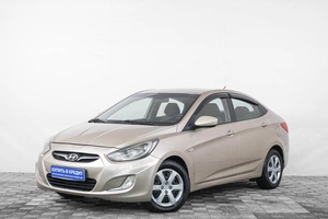 Седан Hyundai Solaris 2013 года, 879000 рублей, Кемерово