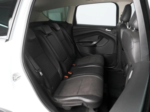 Внедорожник Ford Kuga 2017 года, 1505000 рублей, Красный Пахарь