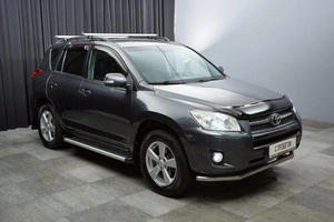 Внедорожник Toyota RAV4 2009 года, 1450000 рублей, Красноярск