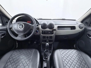 Седан Renault Logan 2010 года, 437000 рублей, Орёл