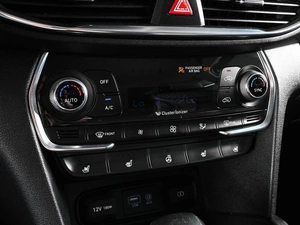 Внедорожник Hyundai Santa Fe 2018 года, 2499000 рублей, Ростов-на-Дону