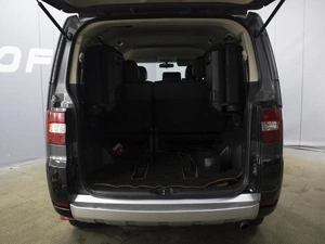 Минивэн Mitsubishi Delica D5 2018 года, 3000000 рублей, Омск