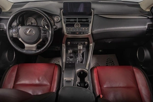 Внедорожник Lexus NX 2019 года, 3909000 рублей, Томск