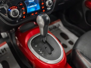Внедорожник Nissan Juke 2011 года, 1075000 рублей, Красноярск
