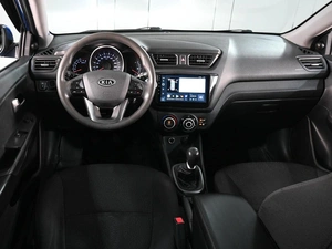 Седан Kia Rio 2011 года, 729000 рублей, Аксай