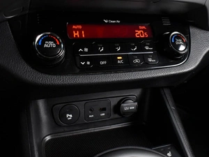 Внедорожник Kia Sportage 2015 года, 1499000 рублей, Воронеж