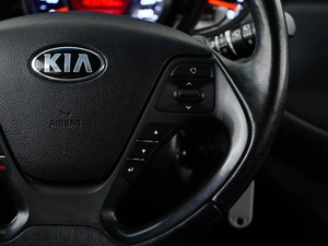 Хетчбэк Kia Ceed 2018 года, 1150000 рублей, Москва