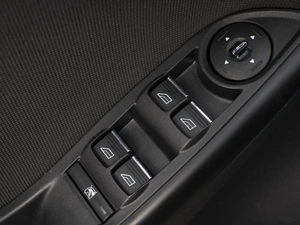 Универсал Ford Focus 2012 года, 810000 рублей, Омск