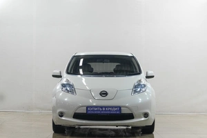 Хетчбэк Nissan Leaf 2012 года, 679000 рублей, Новокузнецк