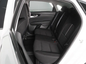 Седан Kia Cerato 2019 года, 1820000 рублей, Красный Пахарь