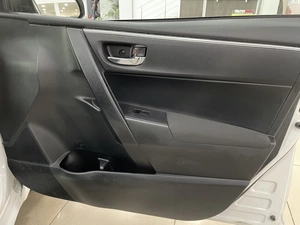 Седан Toyota Corolla 2014 года, 1267000 рублей, Солонцы