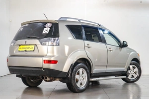 Внедорожник Mitsubishi Outlander 2007 года, 999000 рублей, Челябинск