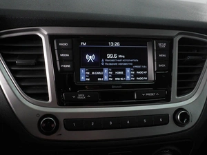 Седан Hyundai Solaris 2019 года, 1530000 рублей, Минеральные Воды